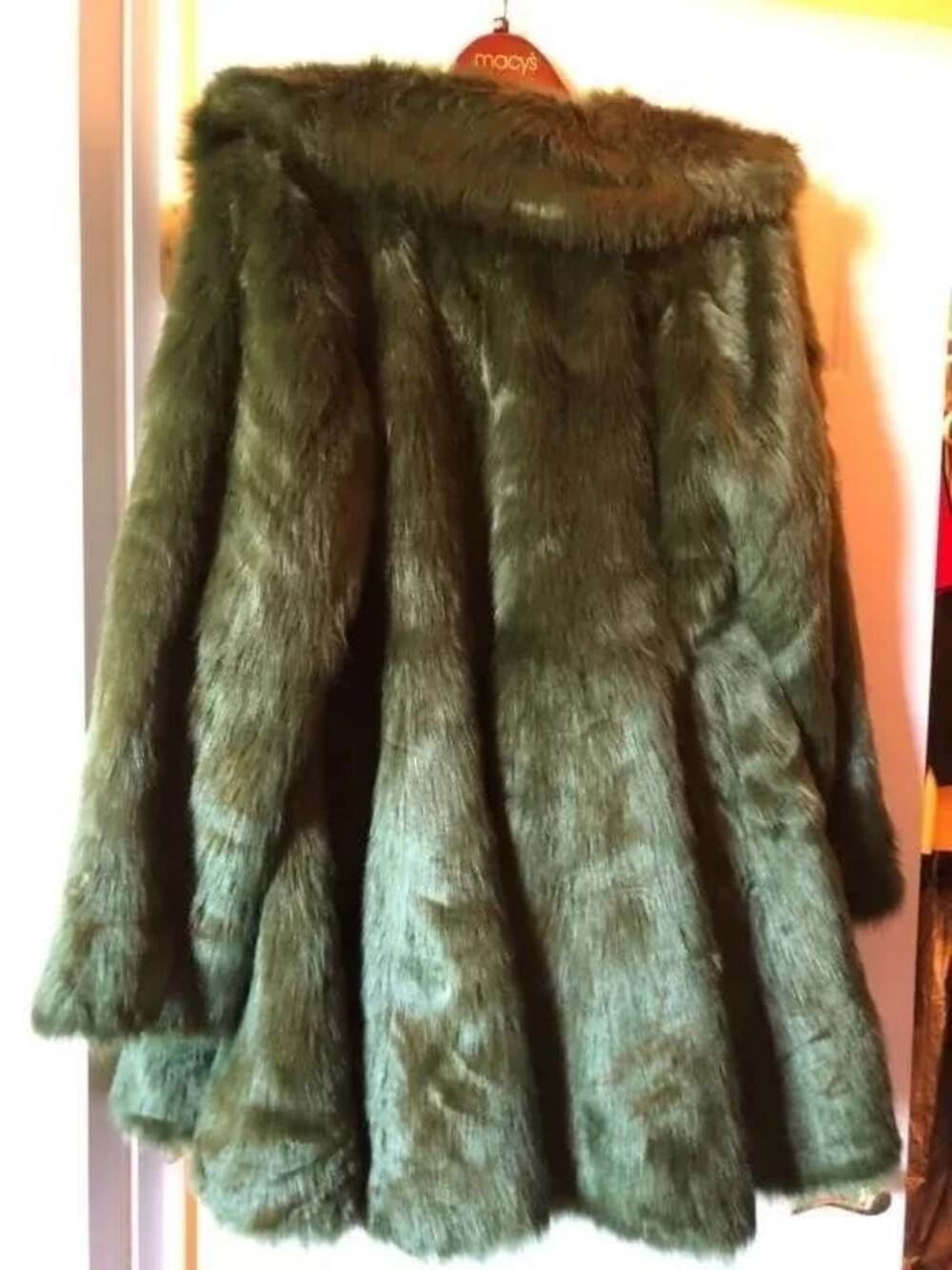 Ashro Madelyn Olive Green Faux Fur Coat - Picture 5 of 12